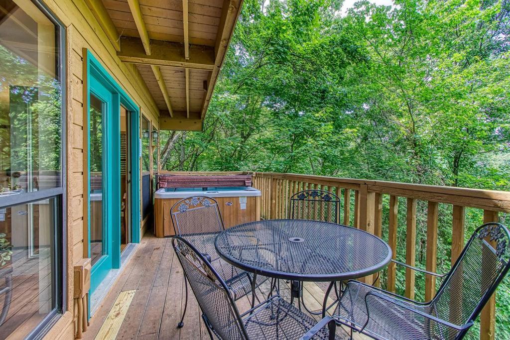 Serenity Heights, Amazing Views, Hot Tub Pool Access, 1089 Free Tickets Each Paid Day, Dollywood Gatlinburg Exterior foto