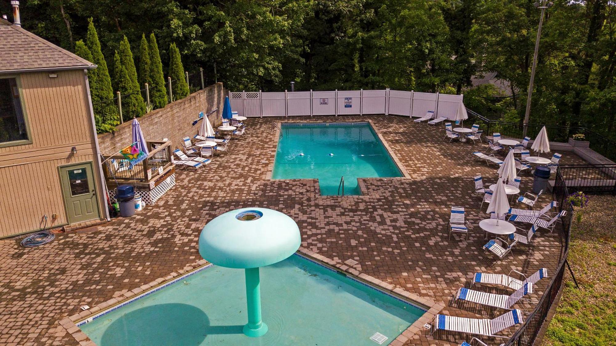 Serenity Heights, Amazing Views, Hot Tub Pool Access, 1089 Free Tickets Each Paid Day, Dollywood Gatlinburg Quarto foto